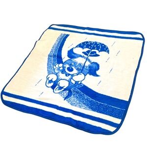 Vintage San Marcos Baby Blanket Reversible Teddy Bear Snow Acrylic, White & Blue